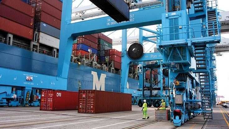 container shipping