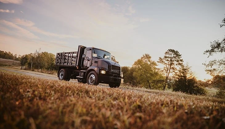 Mack MD Truck